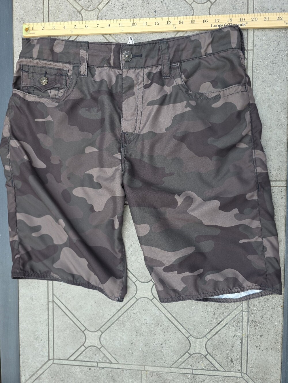 True Religion Men's Grey Camo Board Shorts Swim Trunks - Size 36
